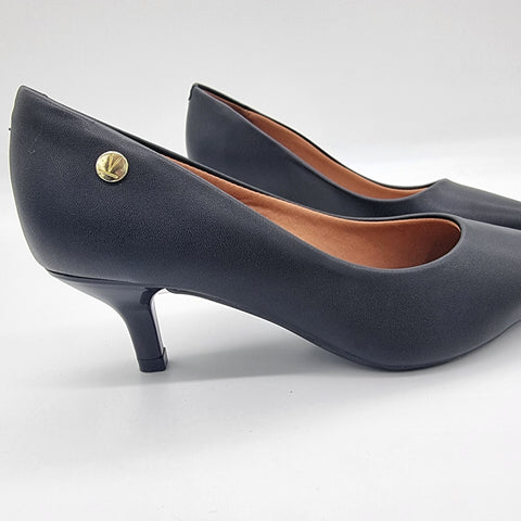 Vizzano 1122-828 Kitten Heel Pointy Toe Pump in Black Napa