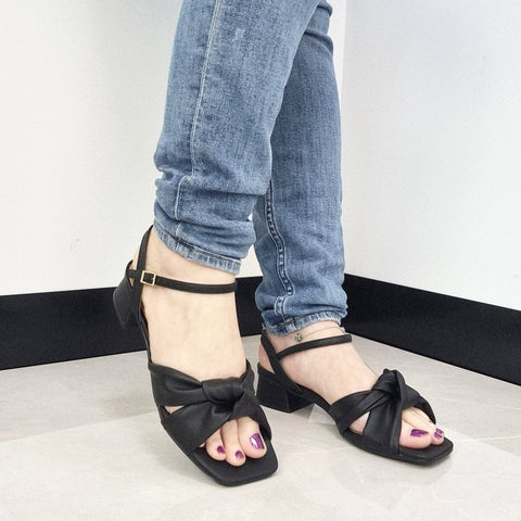 Vizzano 6454-120 Low Heel Sandal in Black