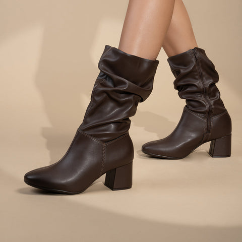 Beira Rio 9076-102 Mid-Calf Scrunched up Boot in Coffee Napa