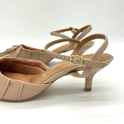 Vizzano 1122-829 Kitten Heel Pointy Toe Pump in Beige